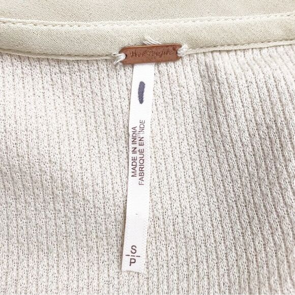 Free People Toni Boho Tunic Beige Lace Thermal Flowy Oversized Top Size Small - Picture 9 of 12